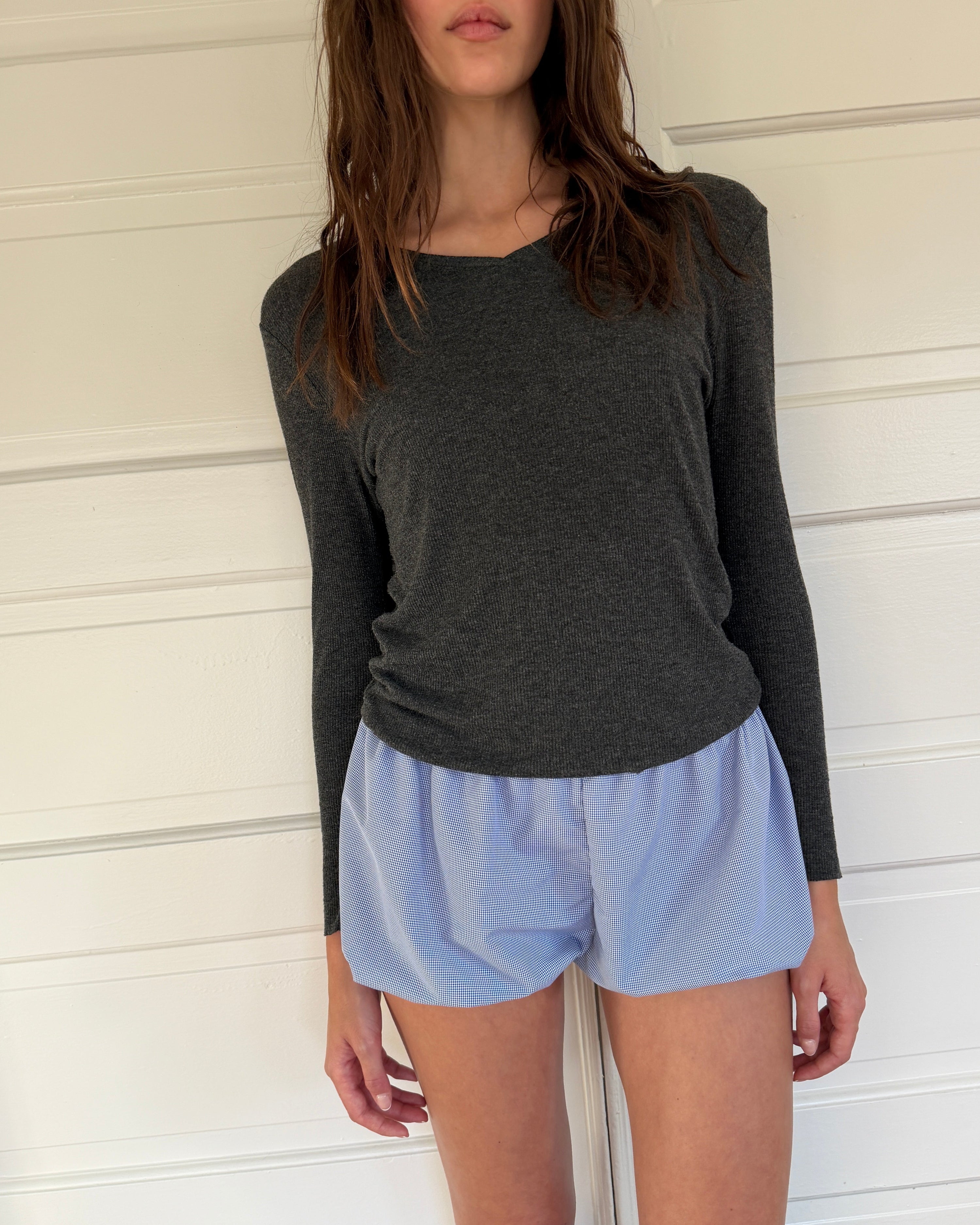 The Hiro V-Neck Grey Rib Tee