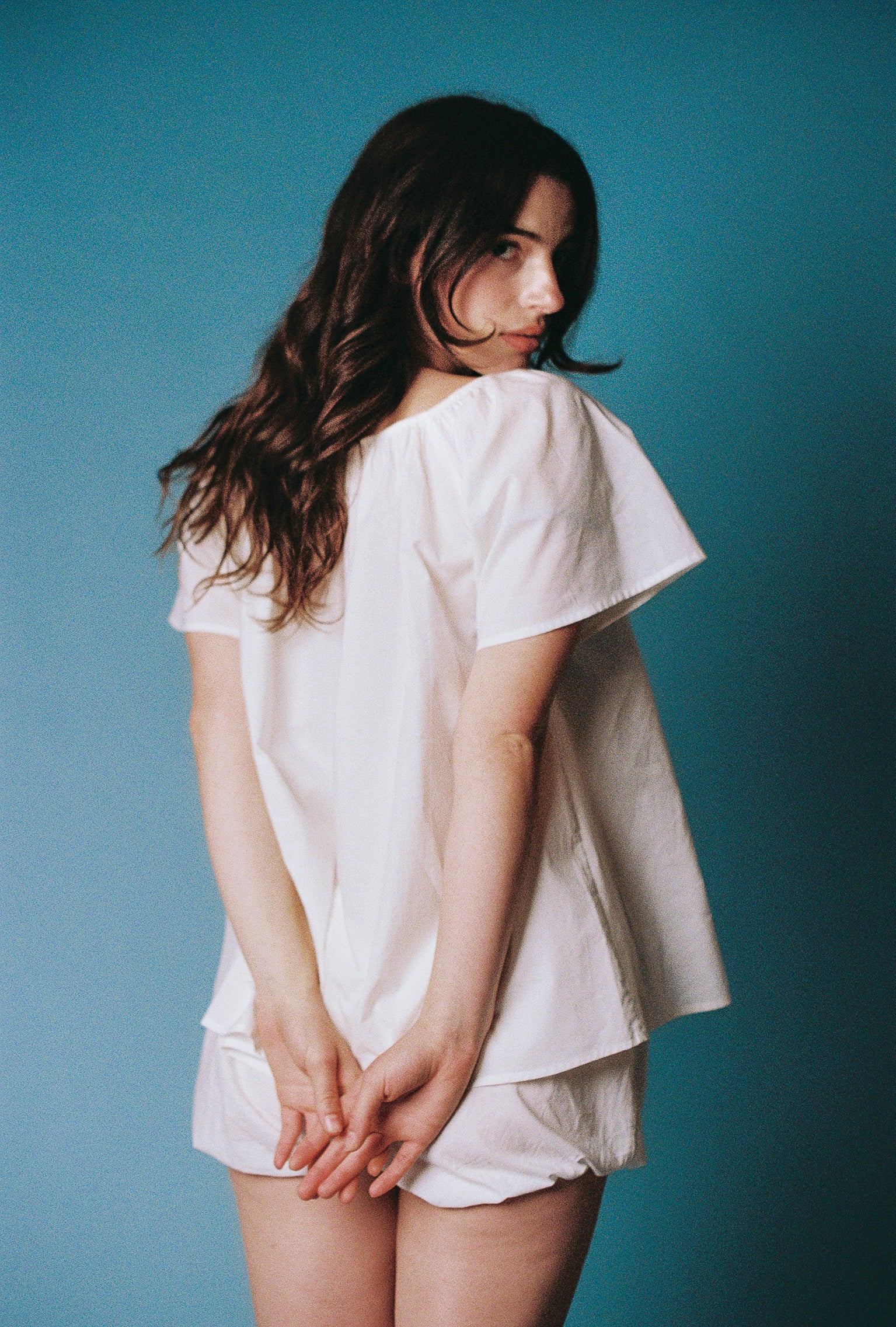 Flutter Top White