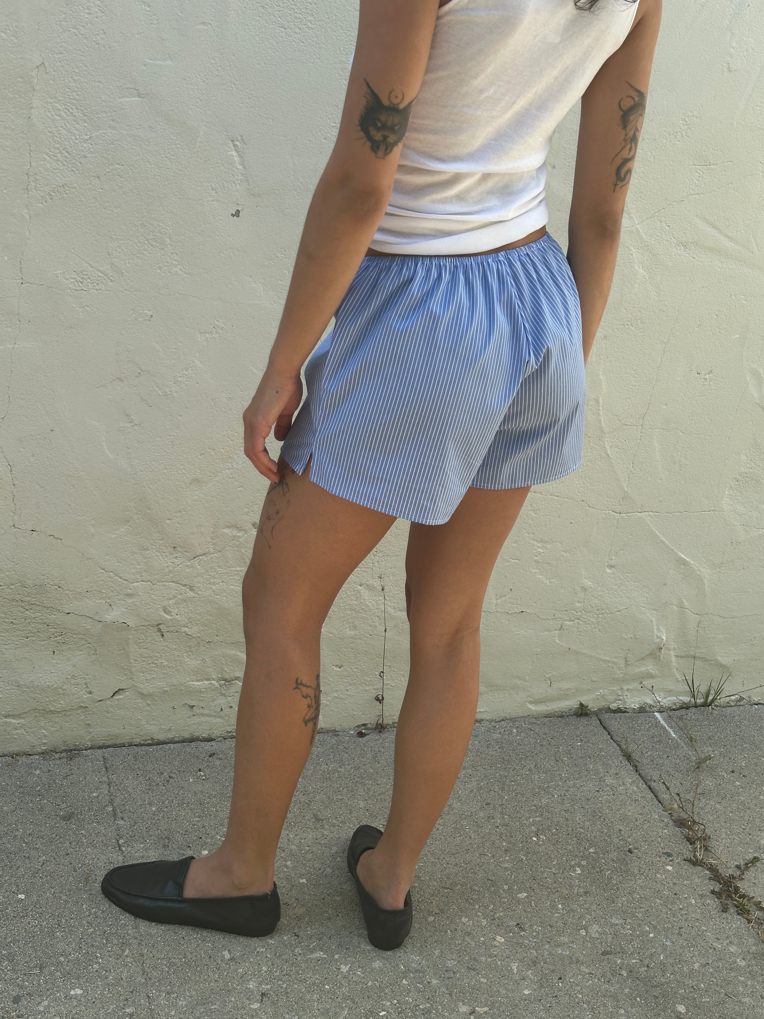 Simple Short Coastal Stripe