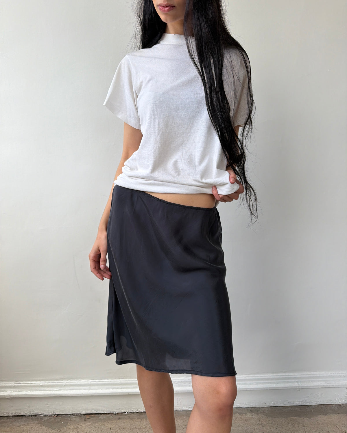 The 90's Bias Mini Skirt Charcoal