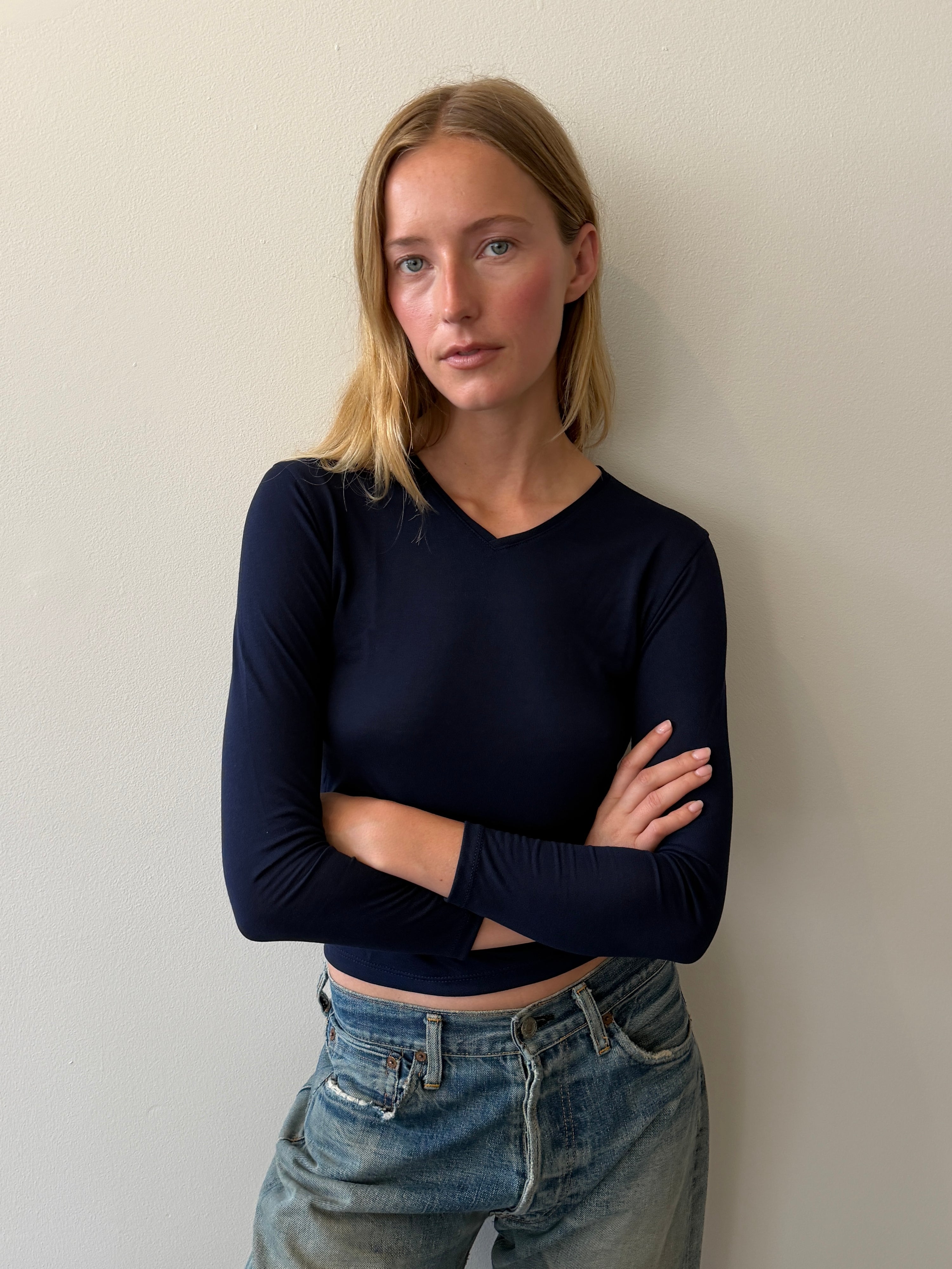The Hiro V-Neck Navy Tee