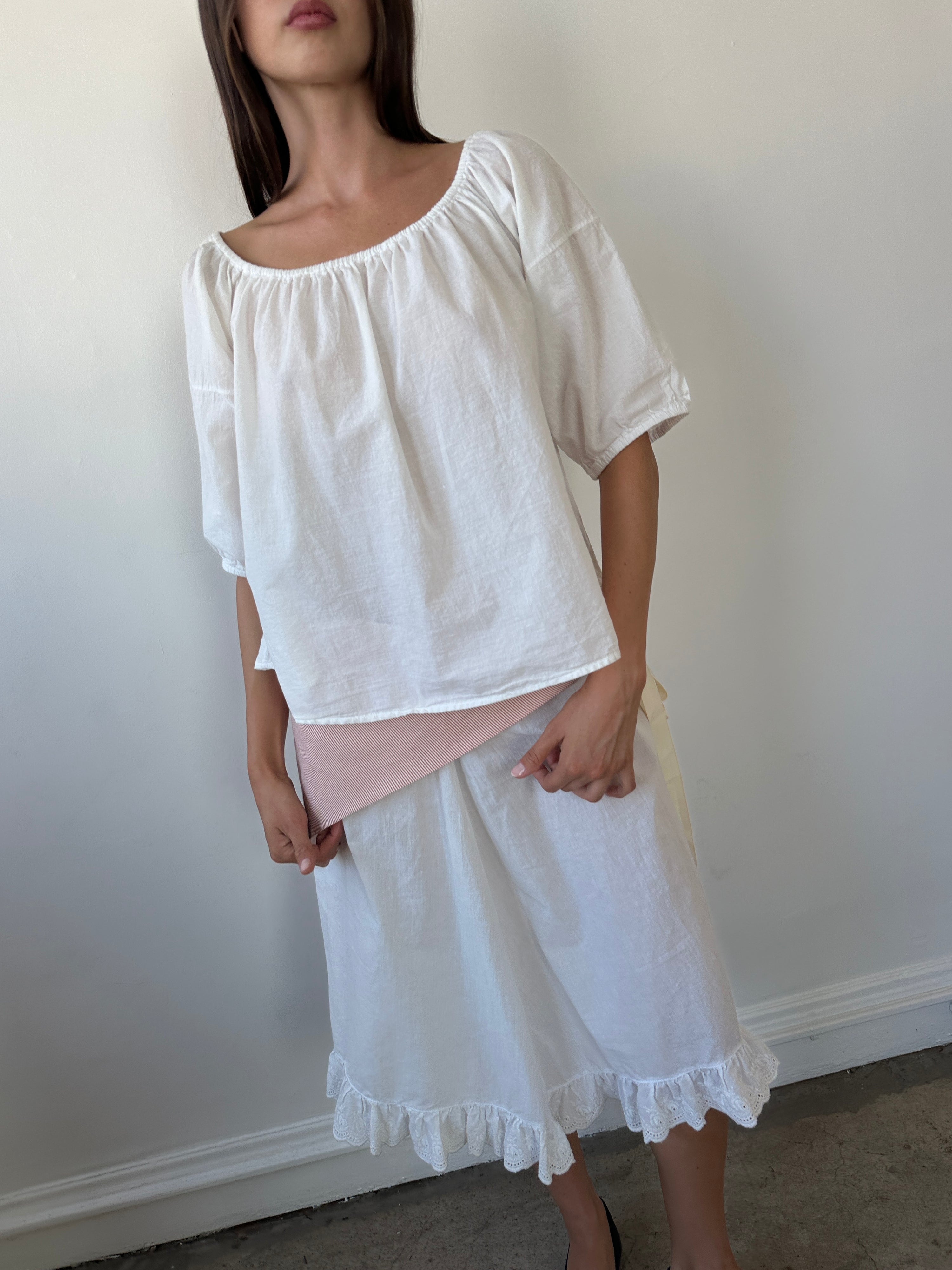 Women’s white Scout Top in 100% upcycled cotton, sustainable fashion