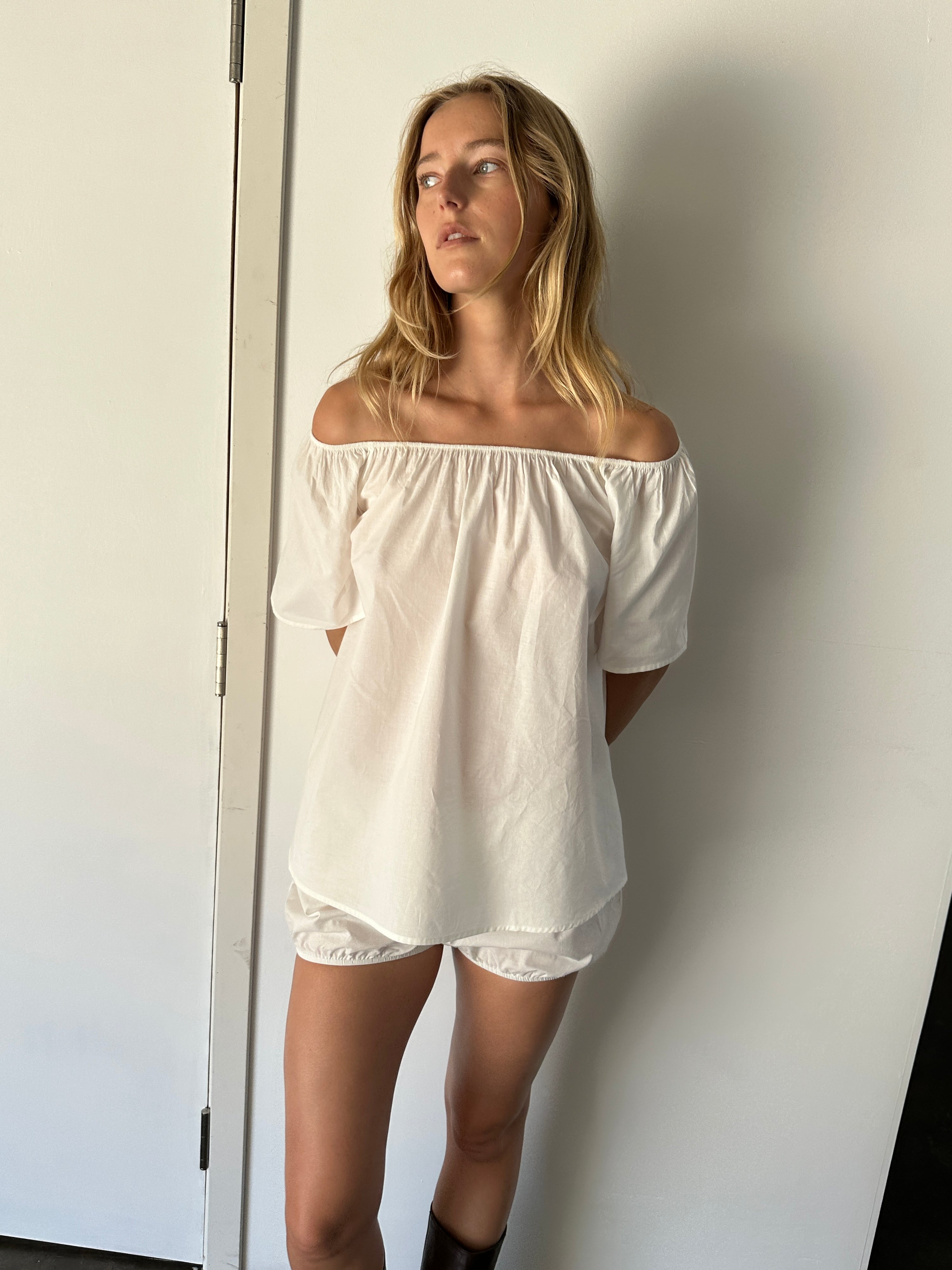 Lightweight cotton flutter top, off shoulder or on shoulder style, perfect for summer wear with bloomers