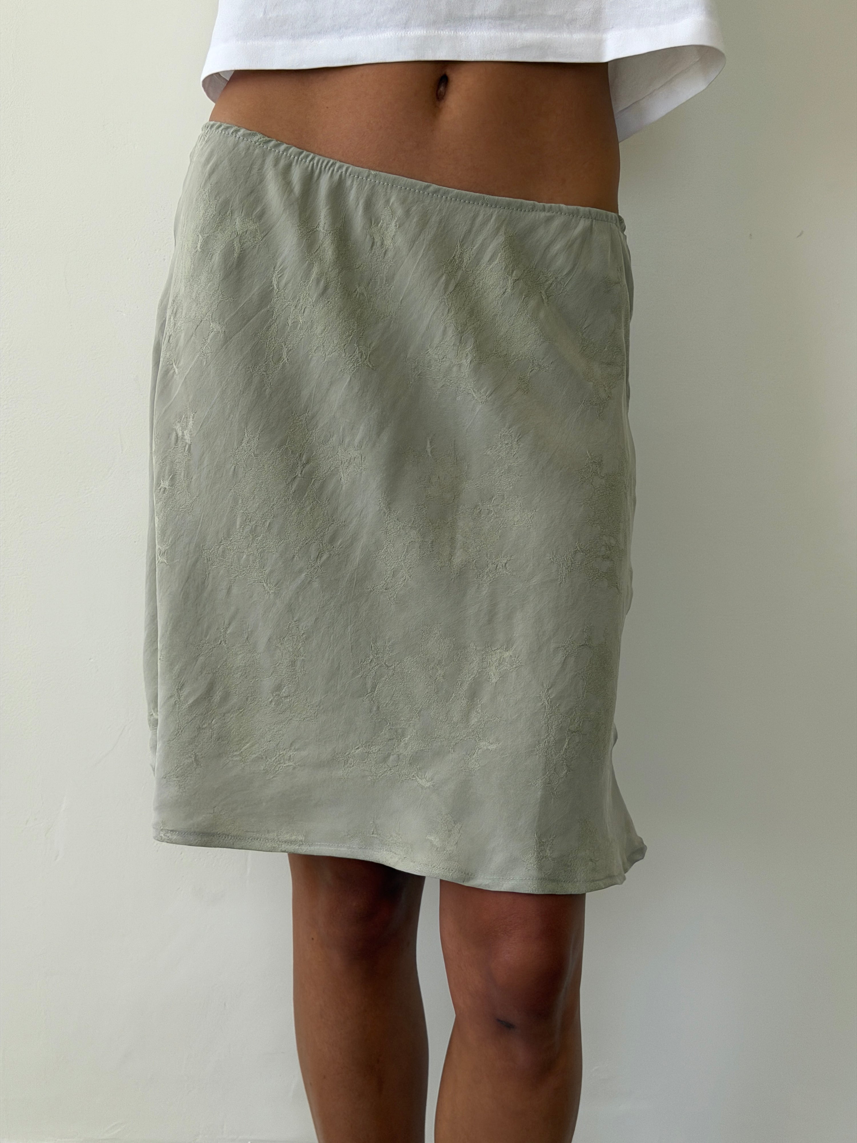 The 90's Bias Mini Skirt Grey Floral